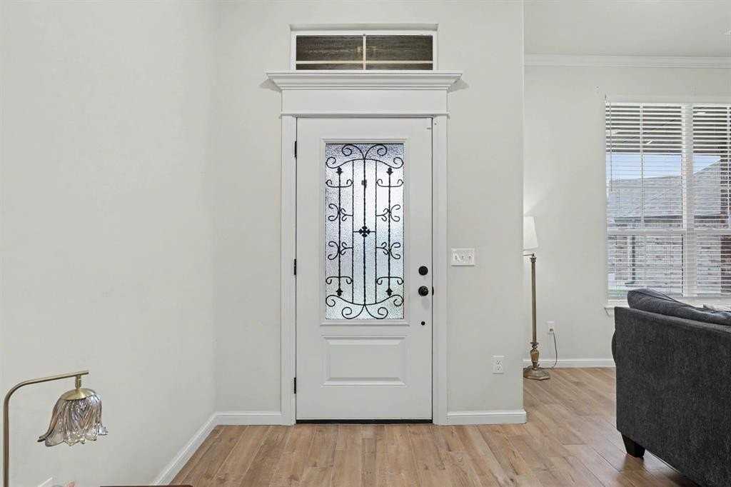 Nw 141st Cir - Photo 4 of 29