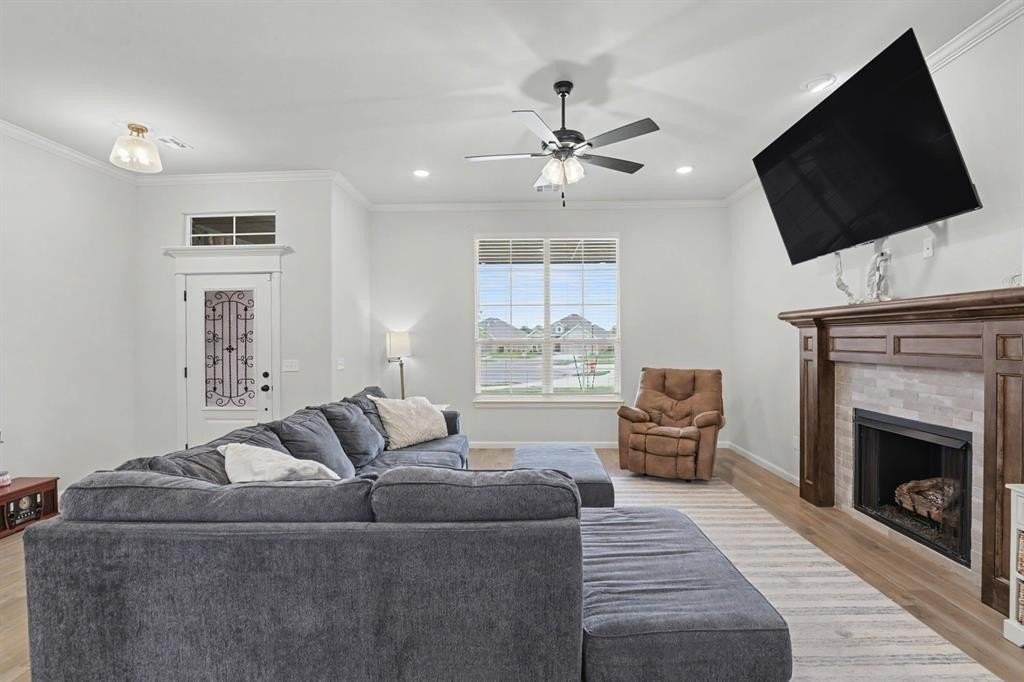 Nw 141st Cir - Photo 6 of 29