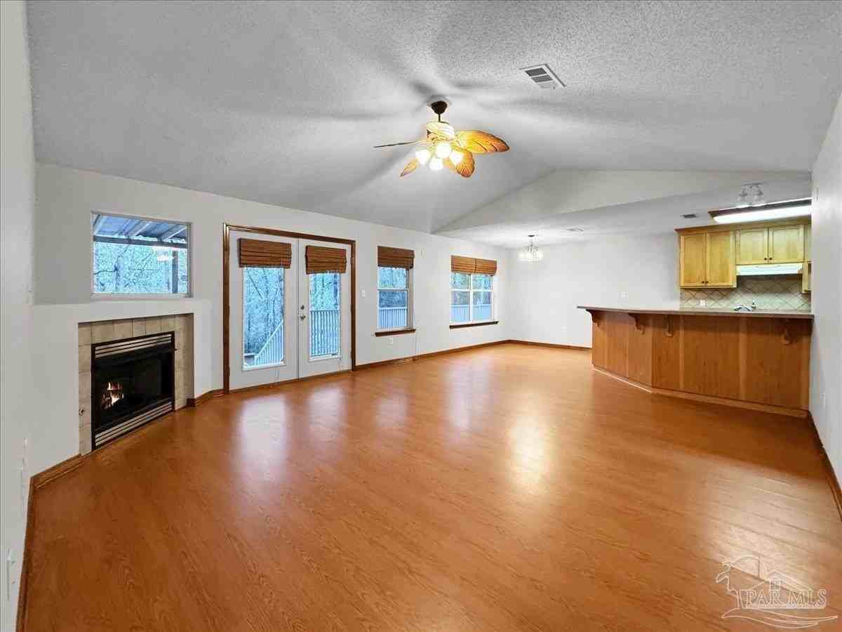 1427 Big Coldwater Creek Rd - Photo 5 of 50