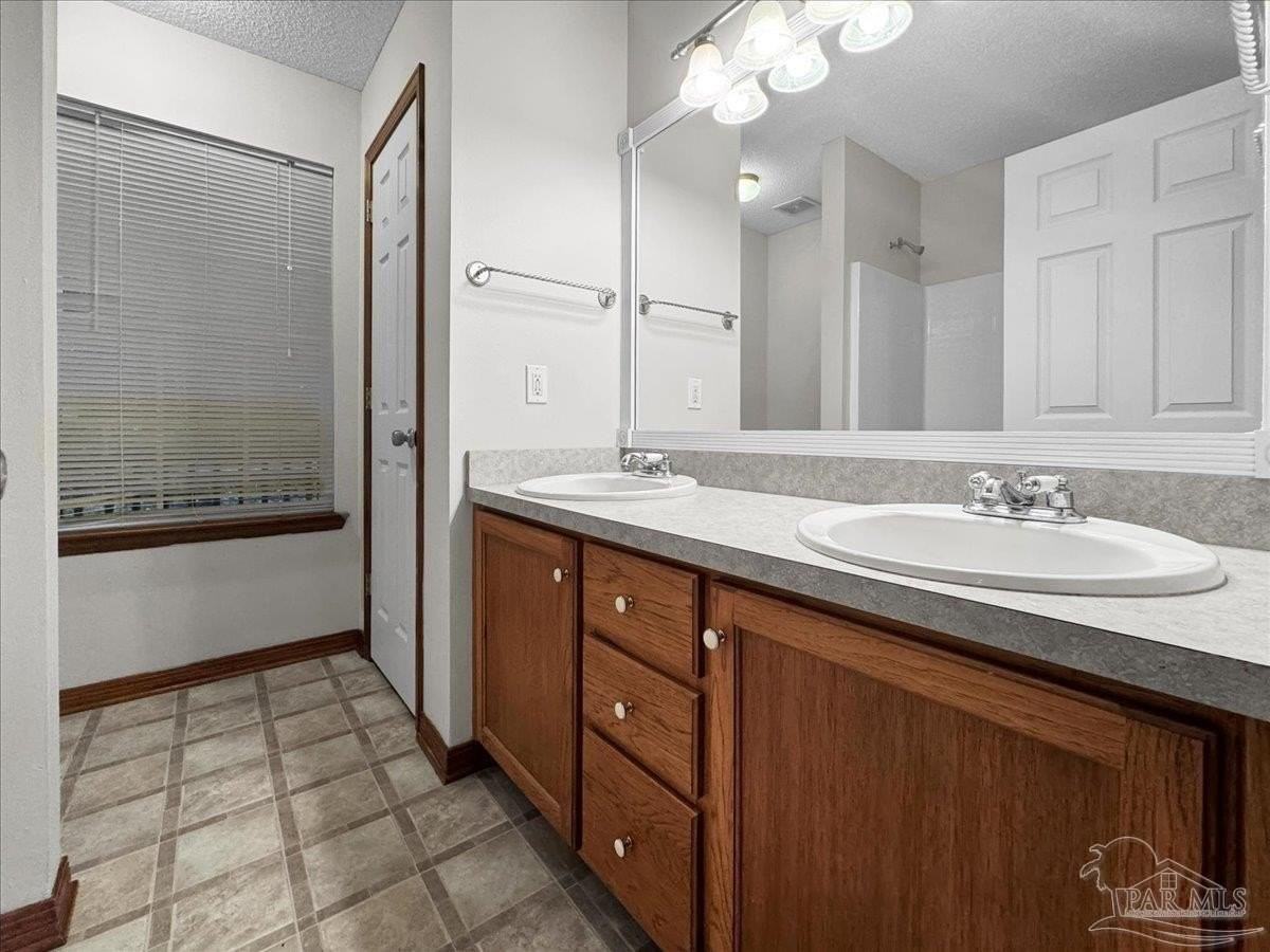 1427 Big Coldwater Creek Rd - Photo 7 of 50