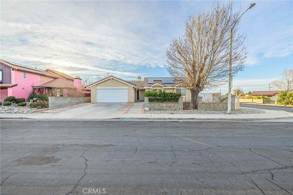 38659 Angele Trumpet Ct - Photo 2 of 30