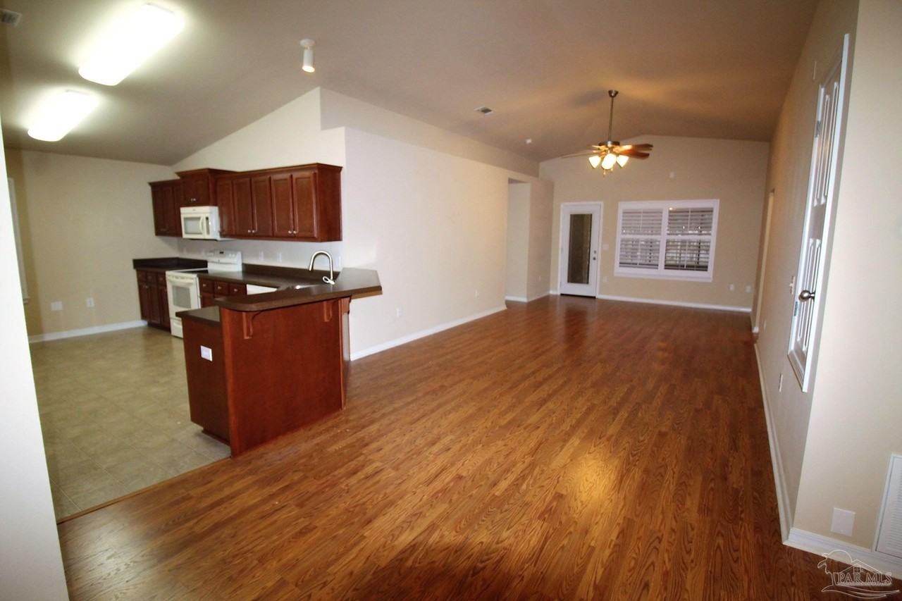 4479 Winona Ln - Photo 5 of 20