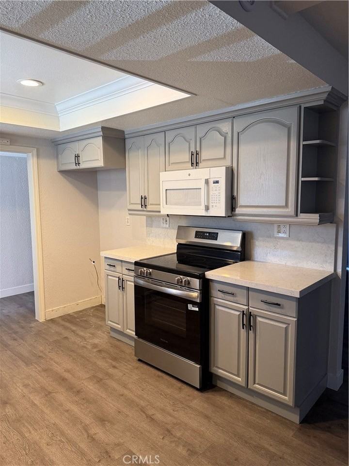 7071 Santa Paula Cir - Photo 5 of 27