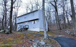 featured image of 115 Sterling Cir