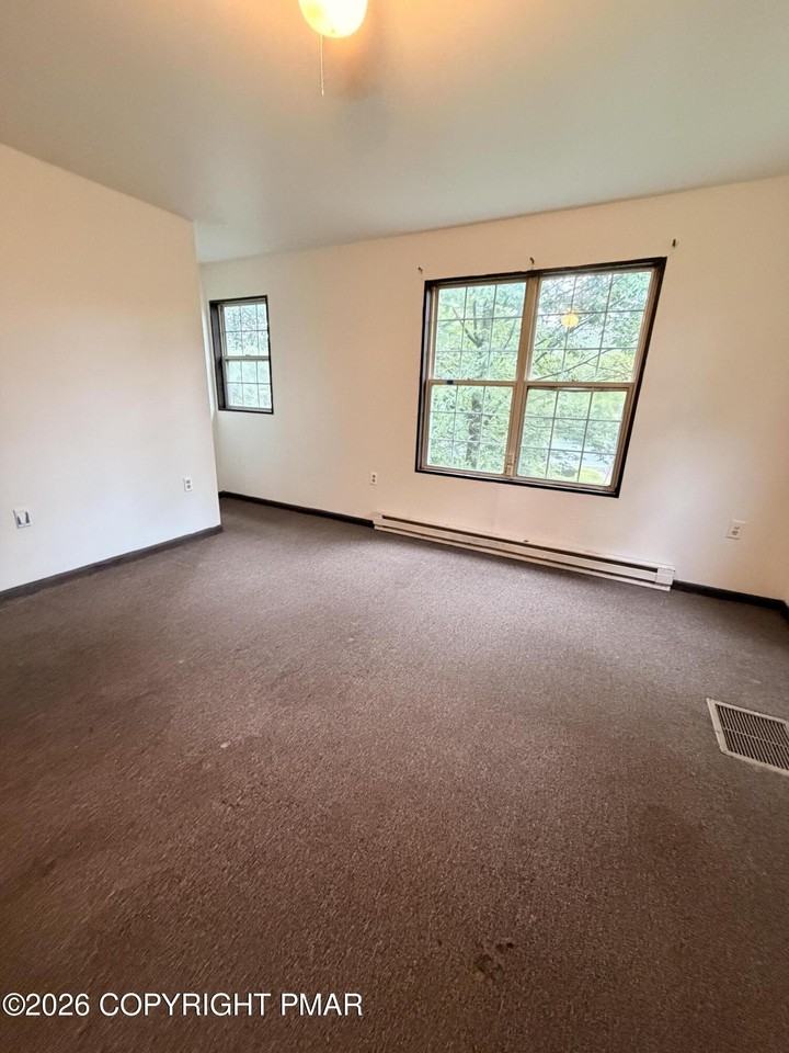 5220 Sundew Ter - Photo 4 of 20