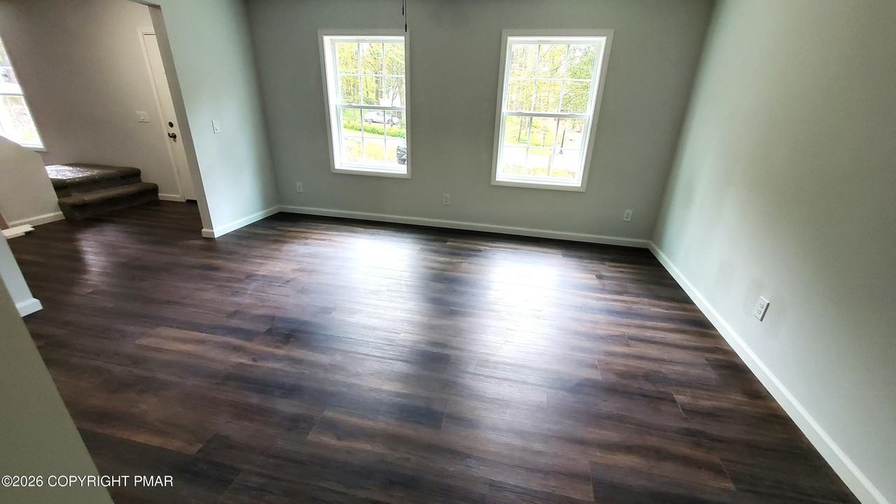 133 Mountain Dr - Photo 2 of 48