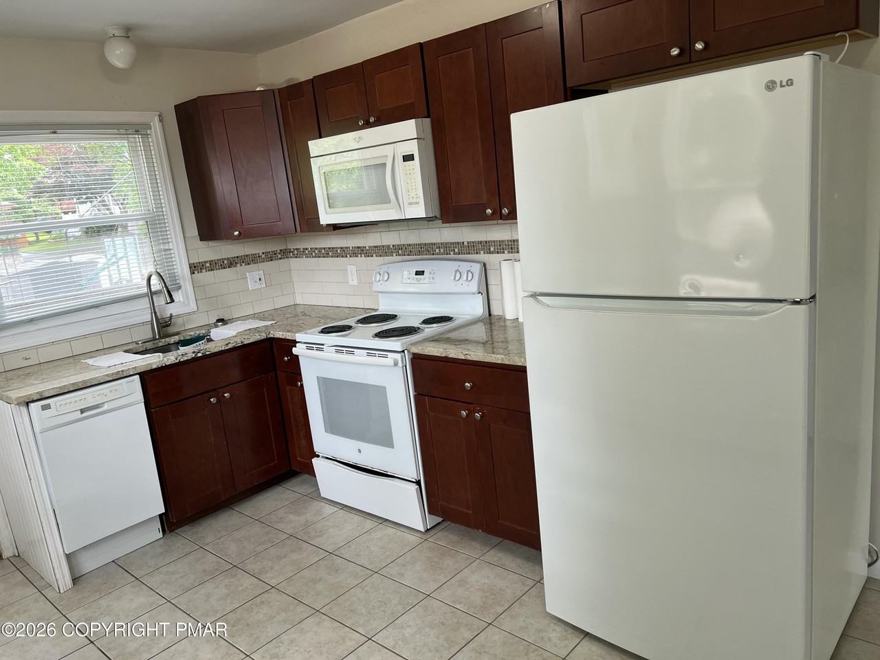 1730 1732 Madison Avenue #3 - Photo 7 of 45