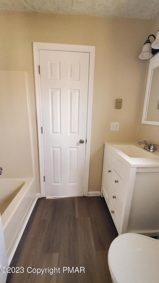 3118 Snowden Dr - Photo 5 of 27
