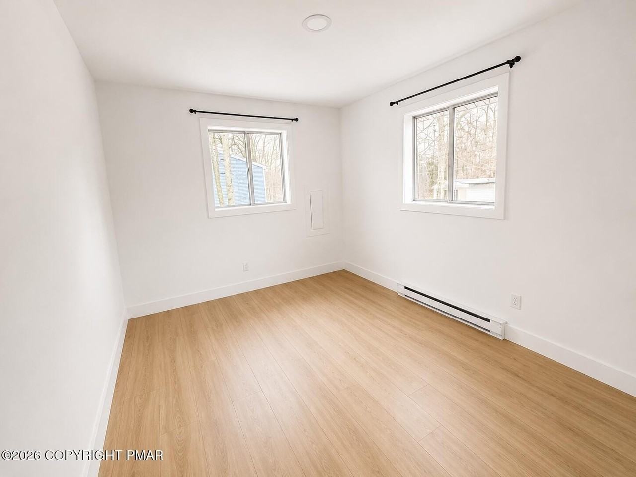 1215 Steele Cir - Photo 6 of 12