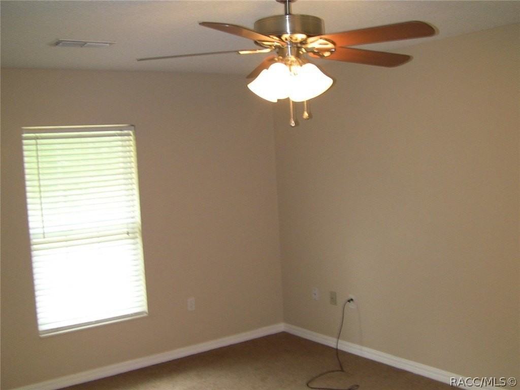 2507 W Oakland Ln - Photo 7 of 18