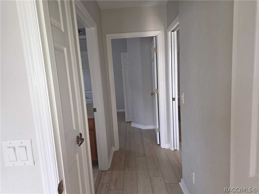 1641 N Shadowview Path - Photo 6 of 50