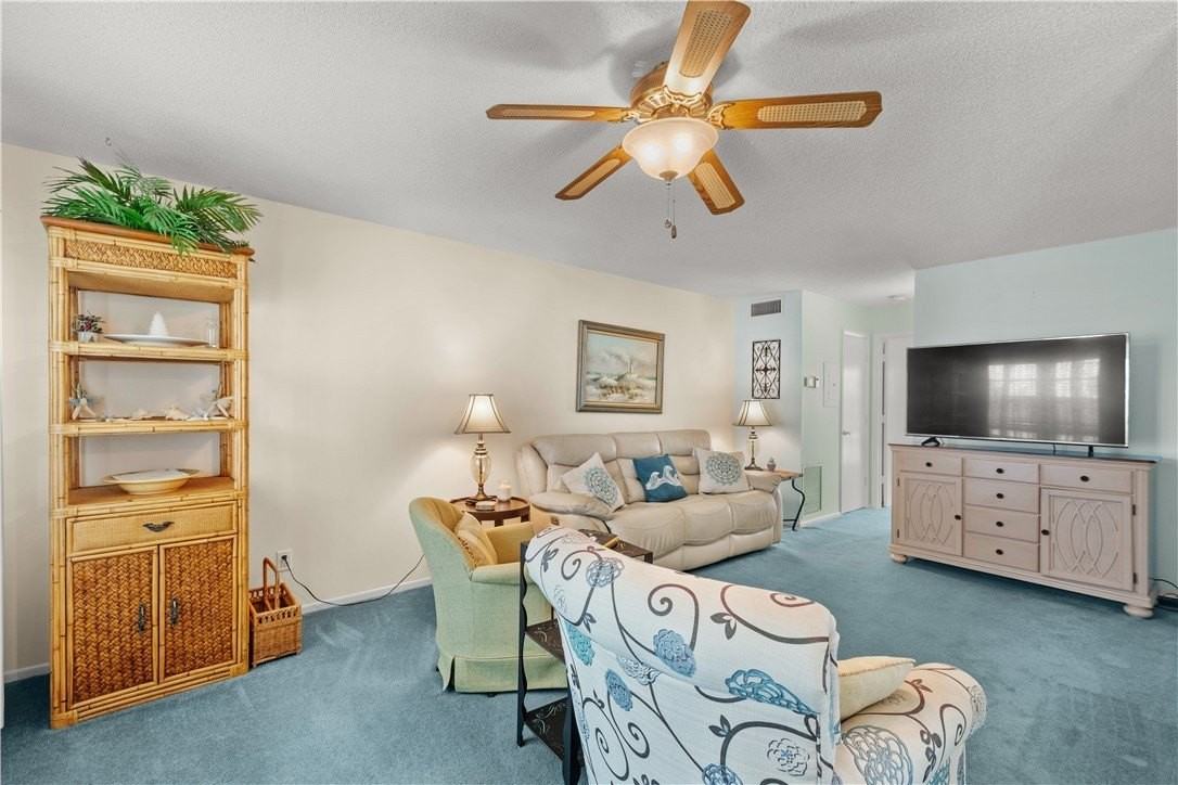 36 Vista Gardens Trl #205 - Photo 2 of 32
