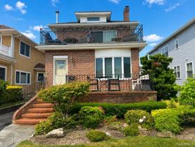 735 W Penn St - Photo 1 of 1