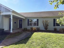 featured image of 377 Kenlee Cir #1