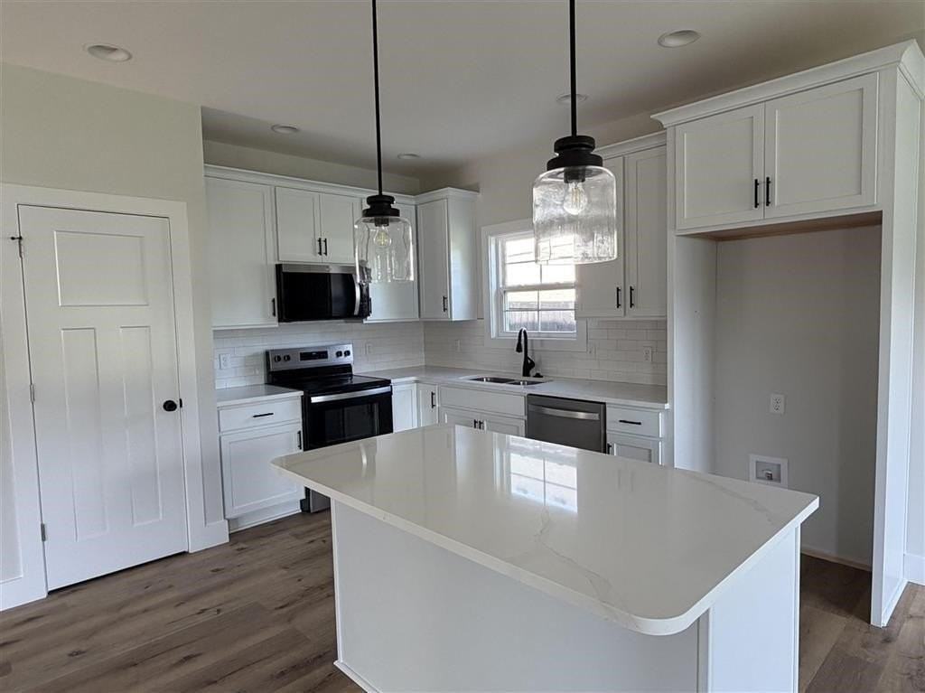 837 Temple Ct - Photo 6 of 18