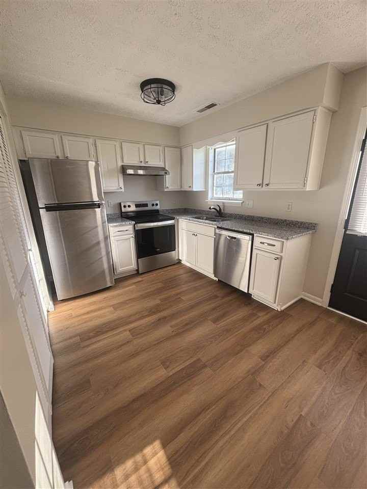 959 Potter Ave #A - Photo 5 of 11