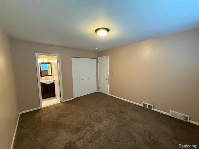 982 N Adams Rd #4 - Photo 2 of 22