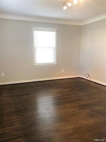 1009 Larkmoor Blvd - Photo 5 of 44