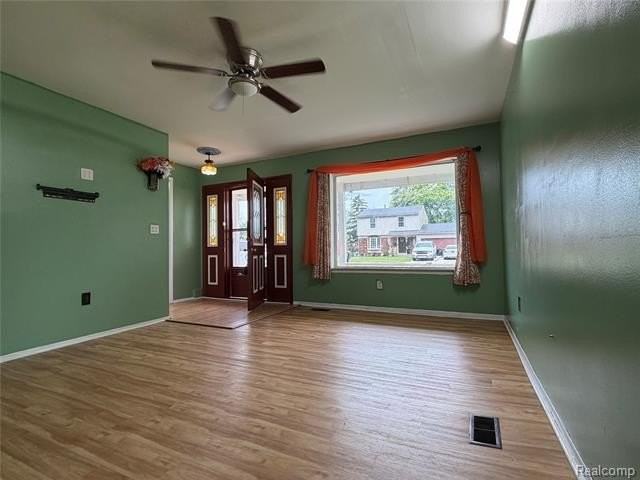 6544 Sturbridge Ln - Photo 7 of 31