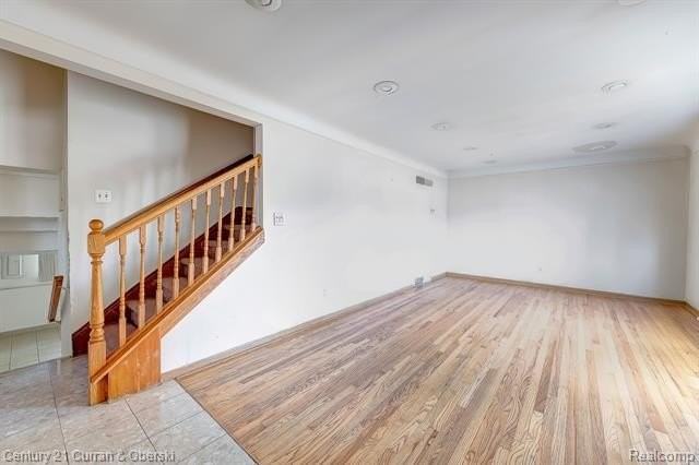 5635 Oakman Blvd - Photo 7 of 23