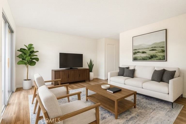 3424 Pueblo Ave - Photo 3 of 27