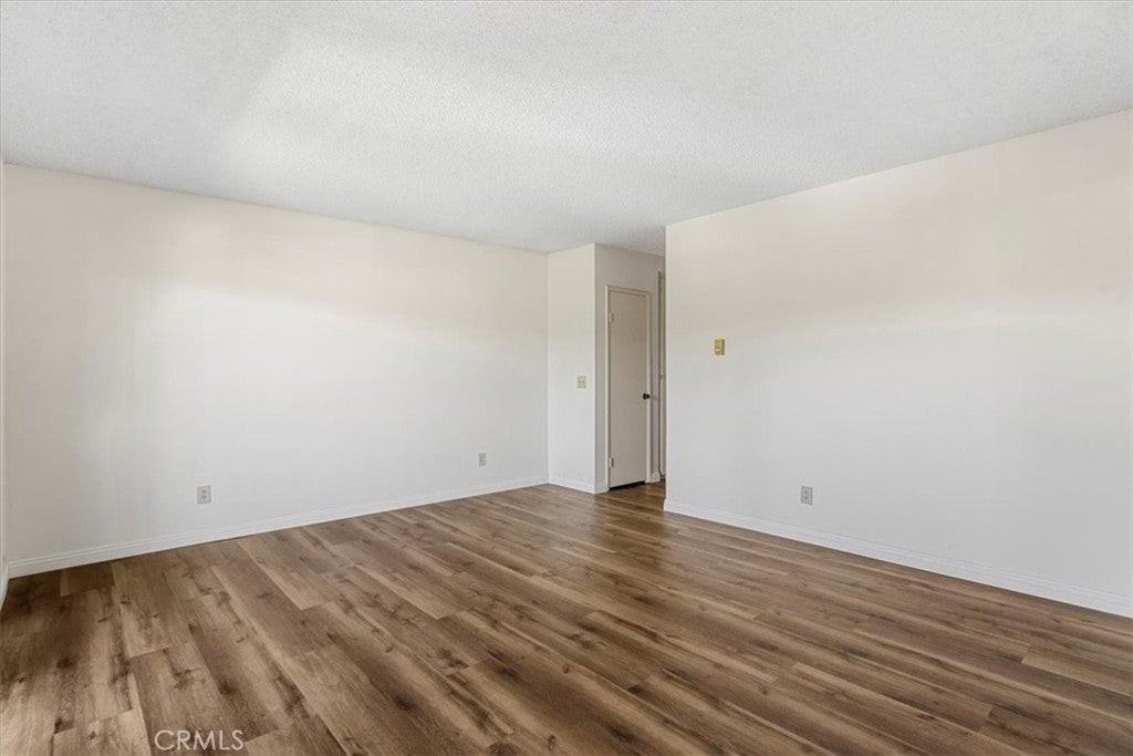 3424 Pueblo Ave - Photo 4 of 27
