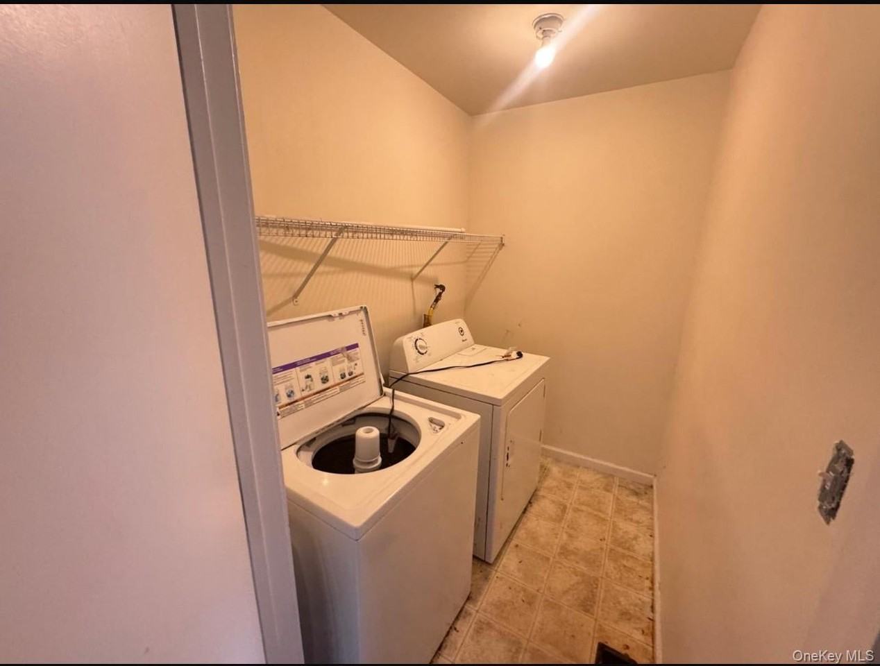 65 Jordan Ln - Photo 6 of 8