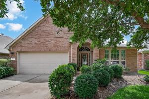featured image of 11518 Columbia Pines Ln