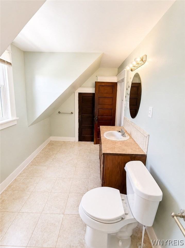 85 Klas Ave - Photo 6 of 11