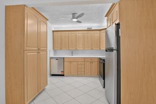 3057 Yarmouth C - Photo 1 of 1