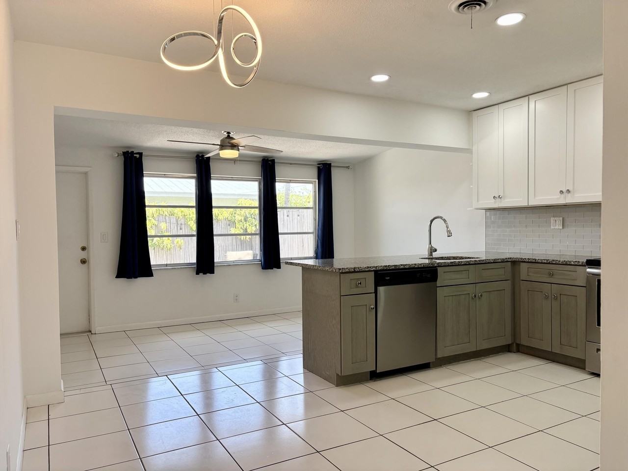 1605 Ne 50th Ct #1 - Photo 6 of 20