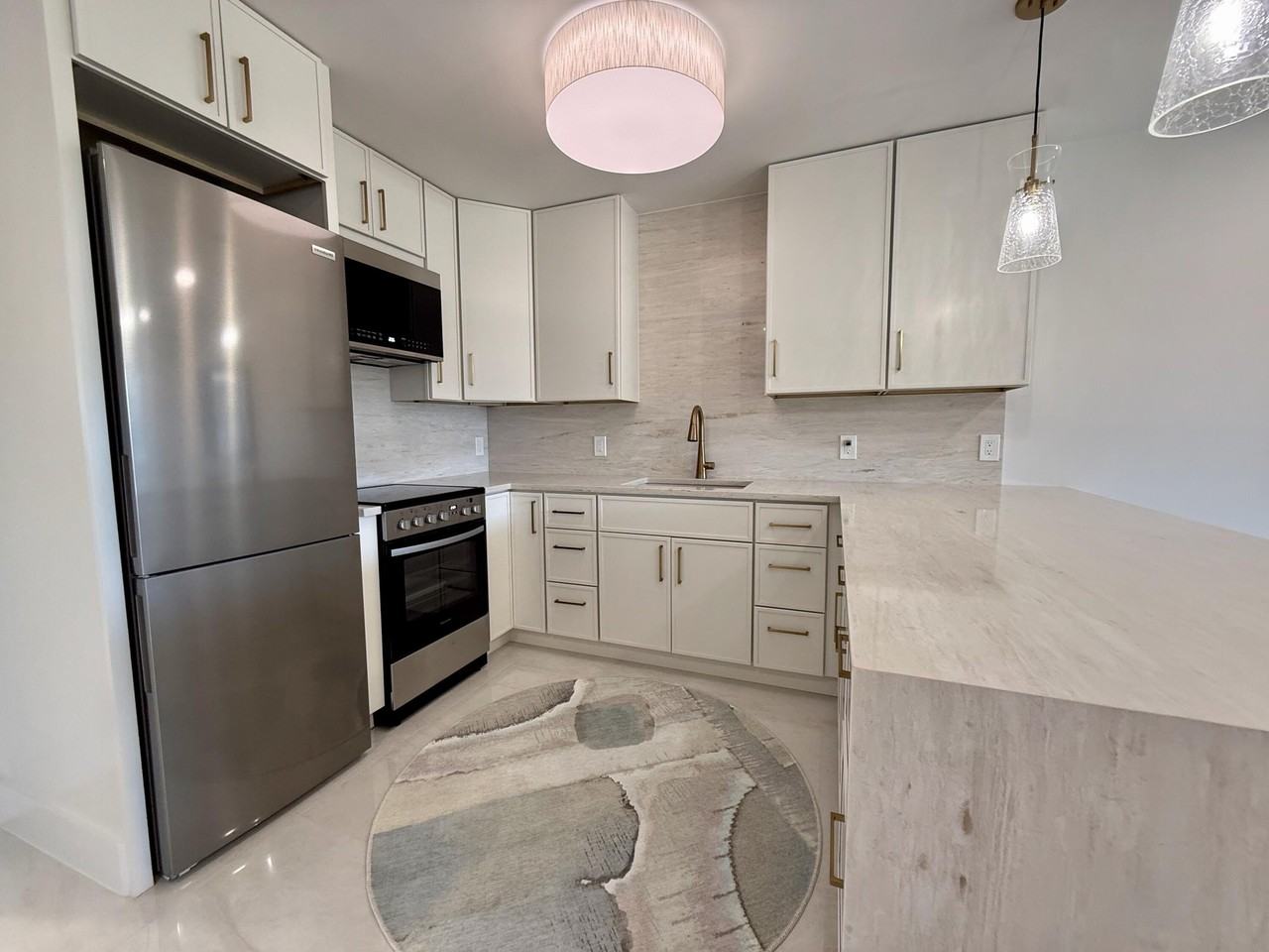 110 Shore Ct #209 - Photo 6 of 7