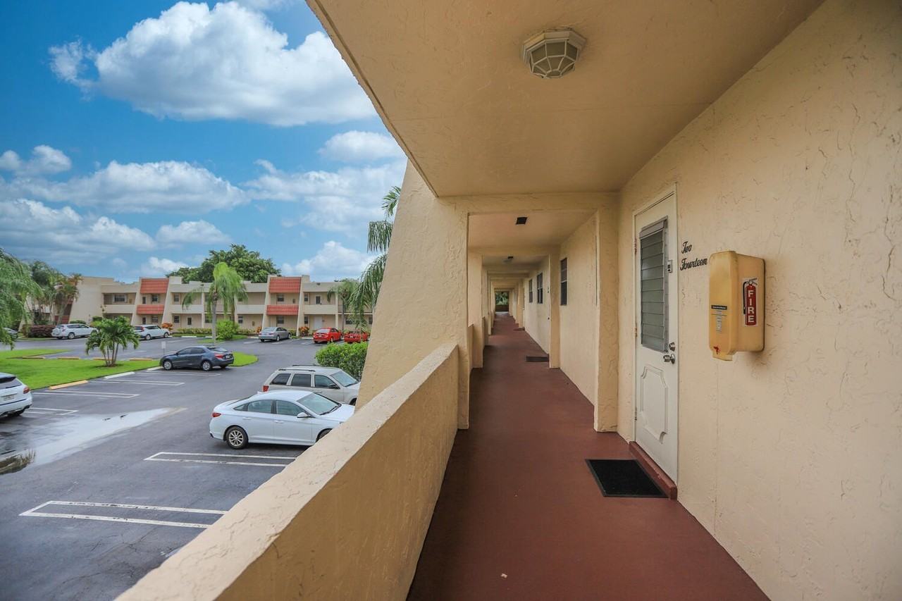 2500 Fiore Way #203A - Photo 3 of 23