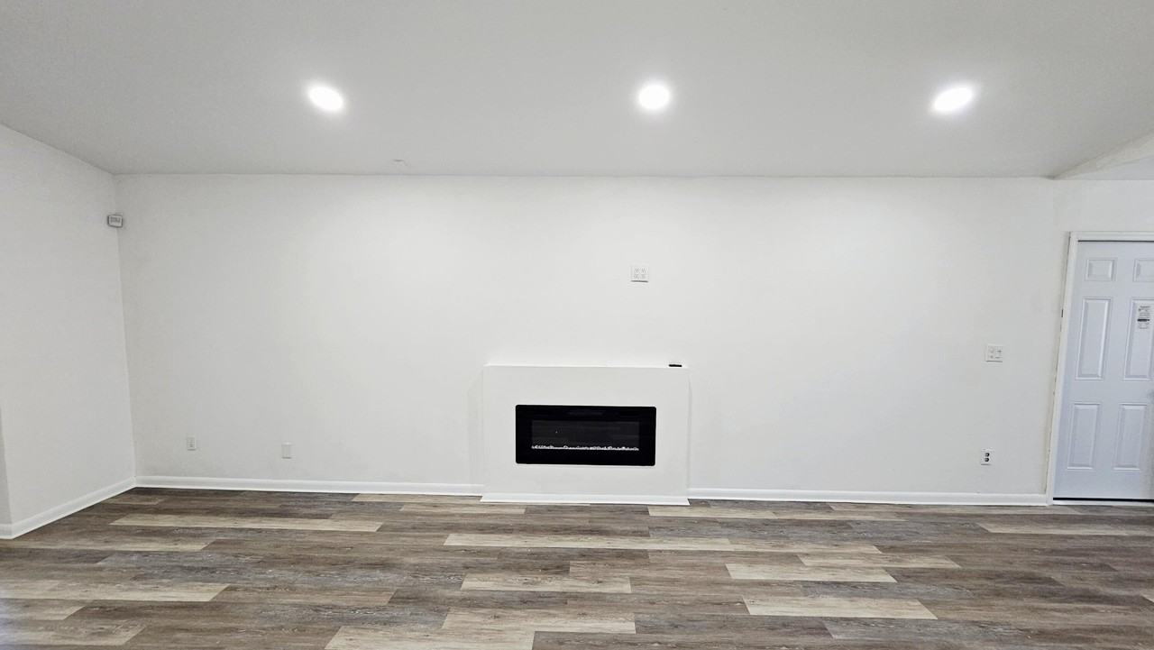 5381 Gene Cir - Photo 5 of 32