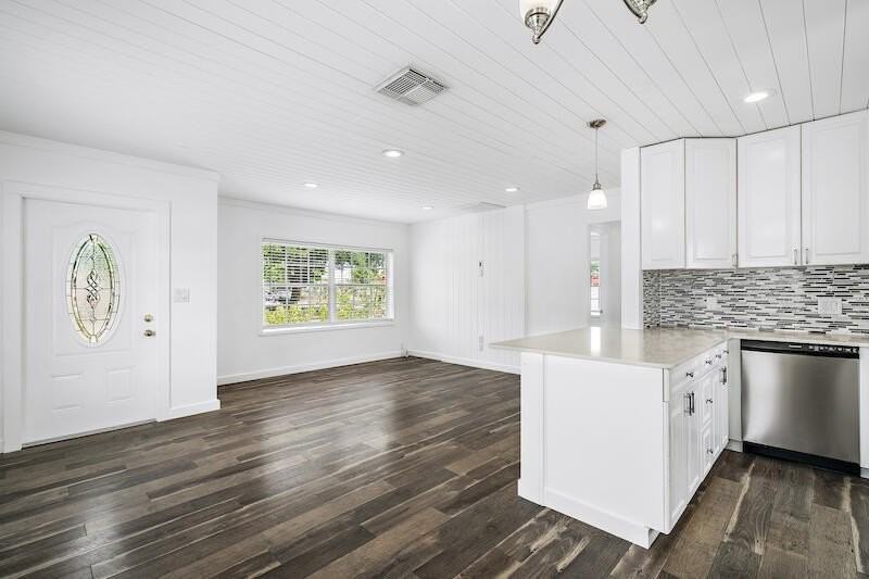 4615 Garden Ave - Photo 2 of 18