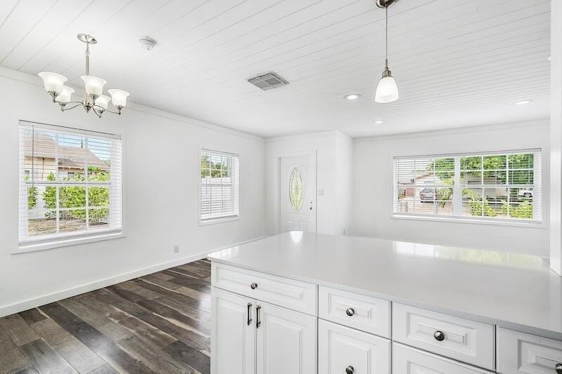 4615 Garden Ave - Photo 6 of 18