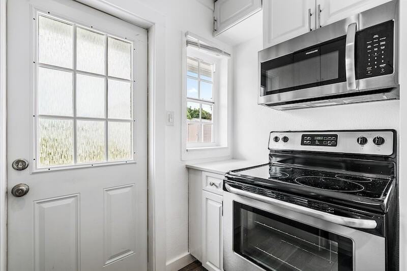 4615 Garden Ave - Photo 7 of 18