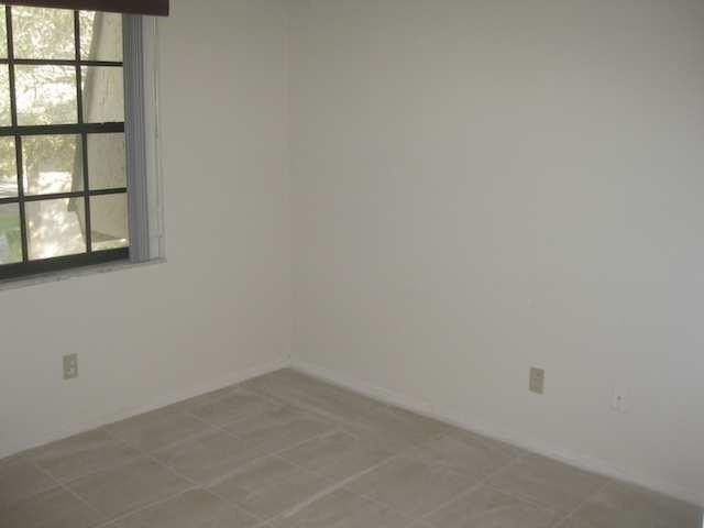 3665 Nw 94th Ave #3J - Photo 6 of 18
