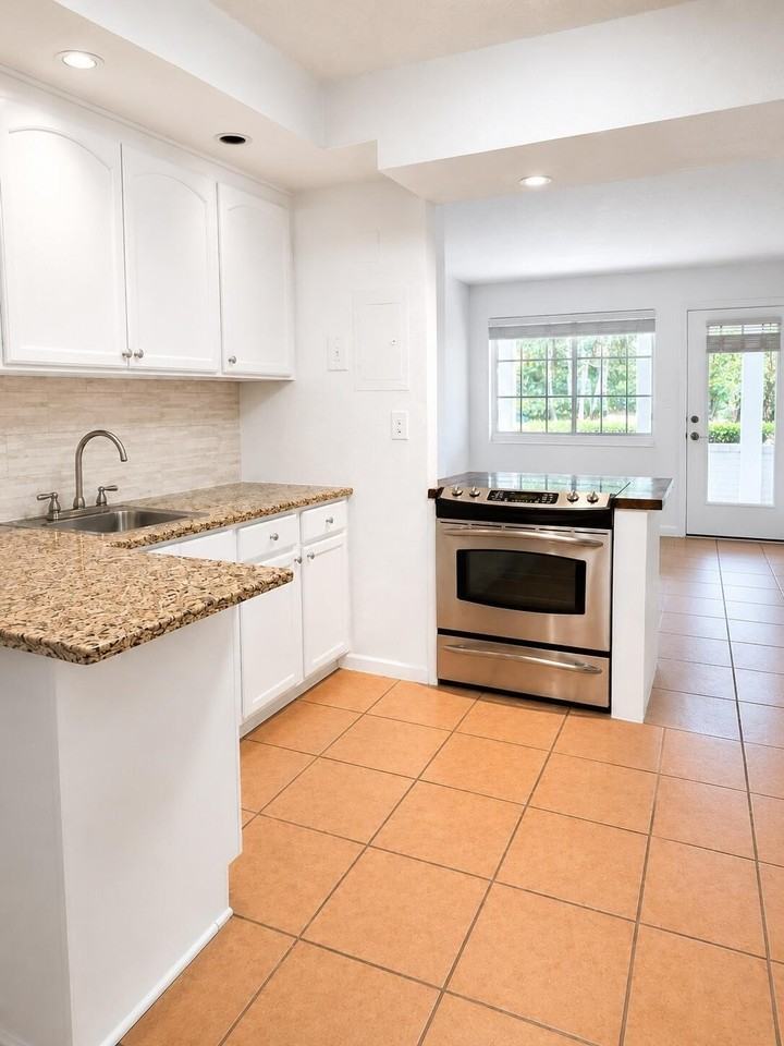 3115 Park Ave #3 - Photo 3 of 19