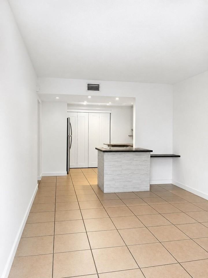 3115 Park Ave #3 - Photo 7 of 19