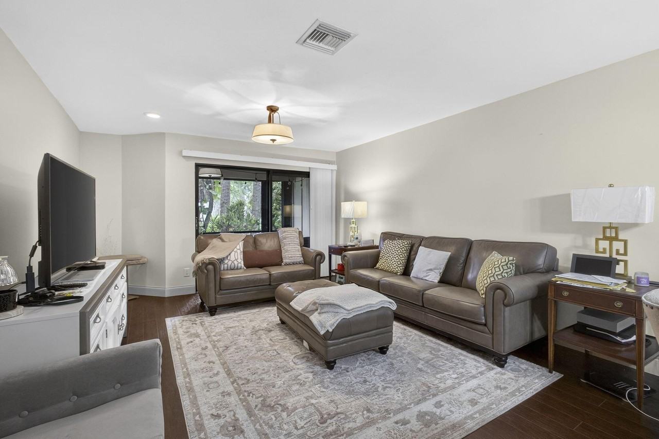 500 Crosswinds Dr #C1 - Photo 2 of 43