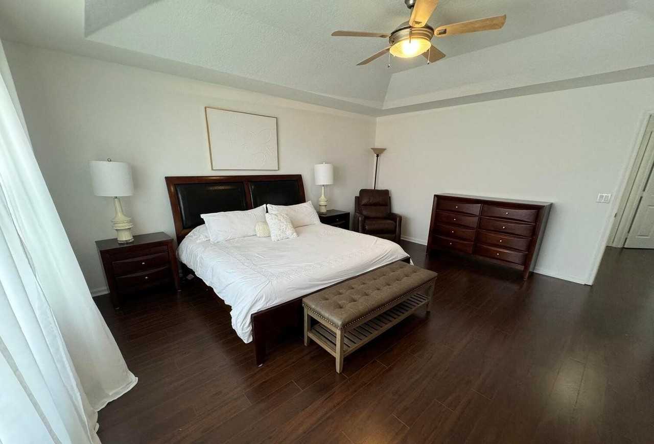 13519 Fountain View Blvd - Photo 7 of 30