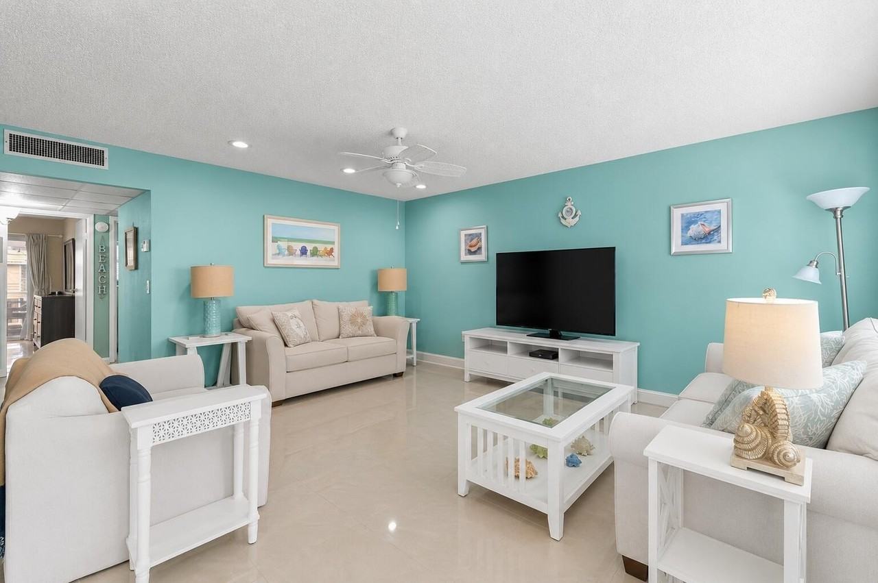 520 Monaco K - Photo 6 of 32