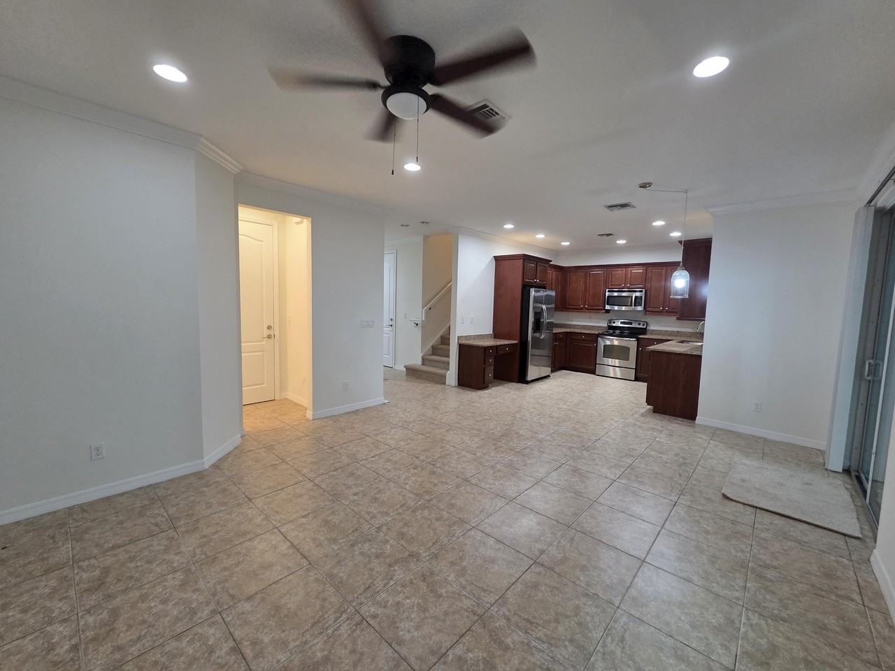 4507 Mediterranean Cir - Photo 5 of 21