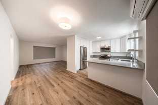 817 N Pacific St - Photo 1 of 1