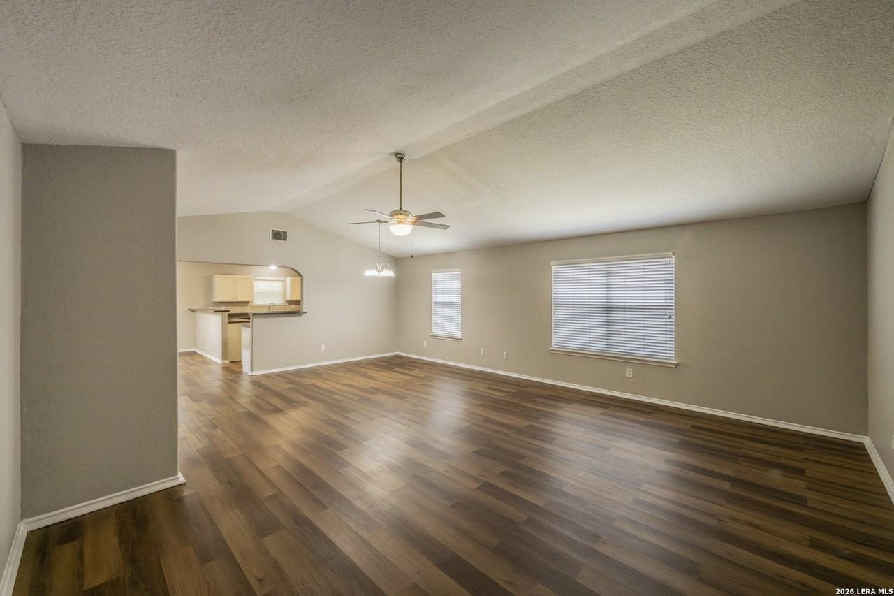 4210 Wensledale Dr - Photo 2 of 25