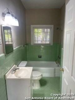 1011 Avant Ave #2 - Photo 5 of 11