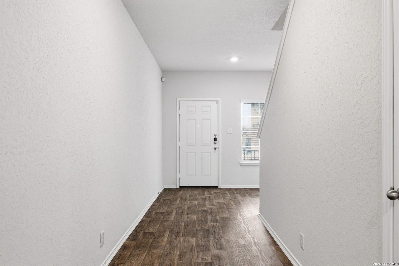 6630 Greensleeves - Photo 2 of 29