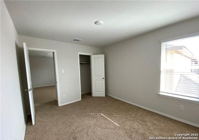 2962 Wolfcreek - Photo 4 of 13