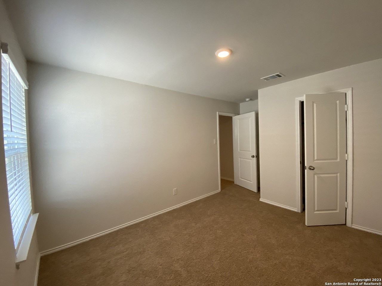 2962 Wolfcreek - Photo 5 of 13